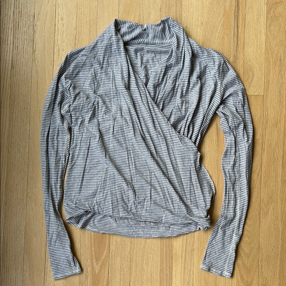 Lululemon Athletica Gray Wrap Blouse Long Sleeve